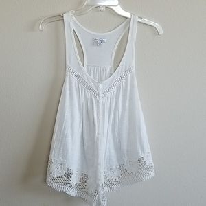 American Eagle flowy cream tank